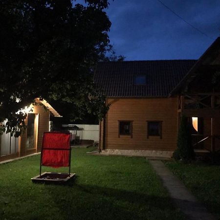 Файна Хижа Mizhhirya (Transcarpathia) Exterior foto